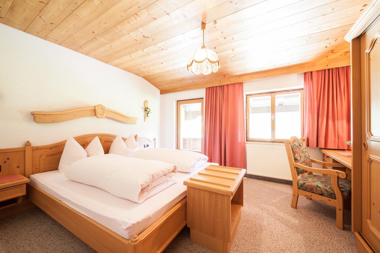 Haus Bergesblick Apartment Leutasch Luaran gambar